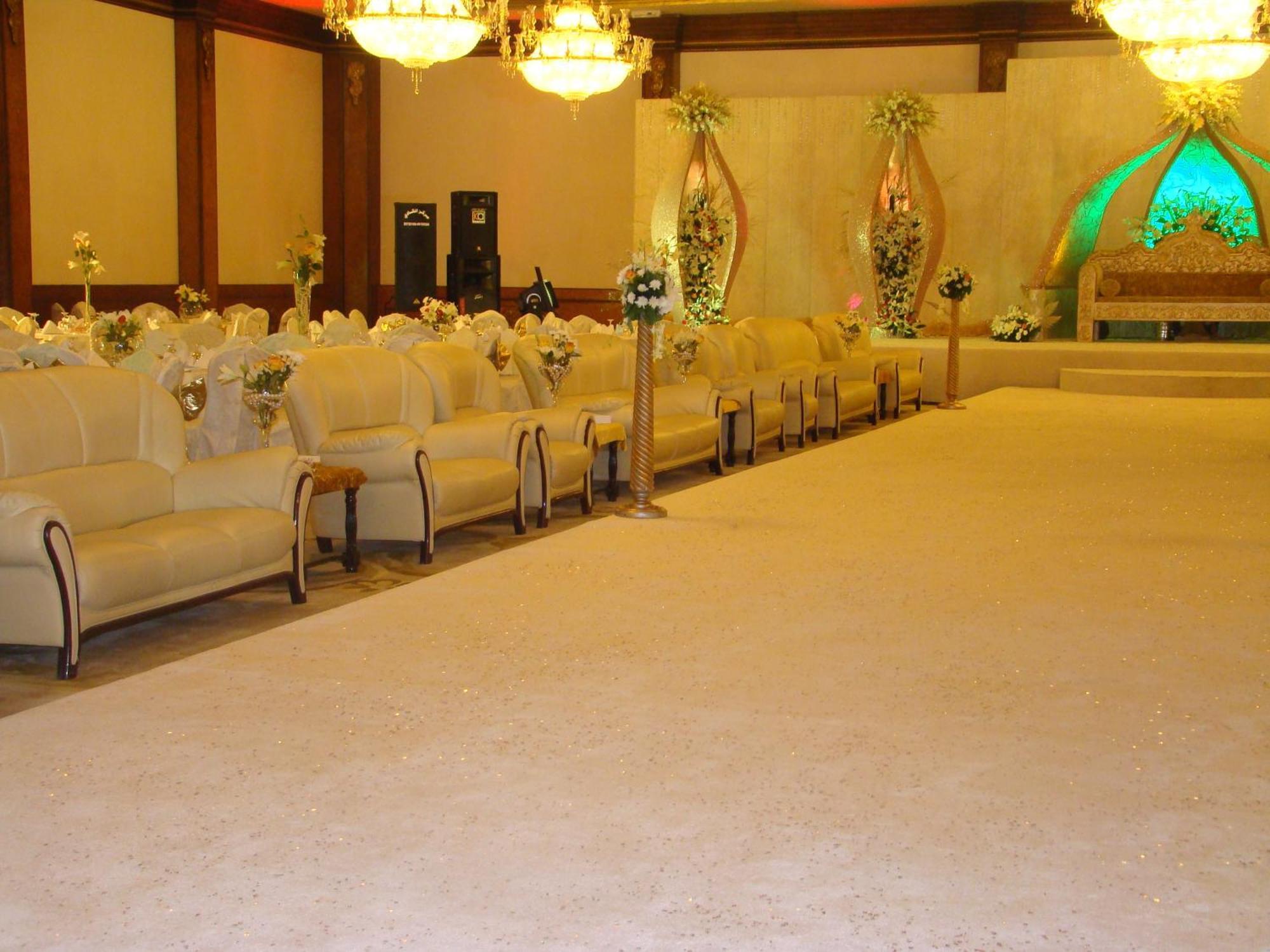 The Convention Center & Royal Suites Hotel Kuwait City Екстер'єр фото